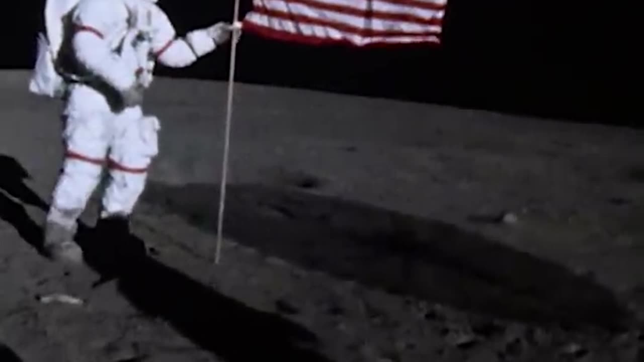 Som ET - 45 - Moon - Apollo 14 - U.S. Flag on the Moon #Shorts