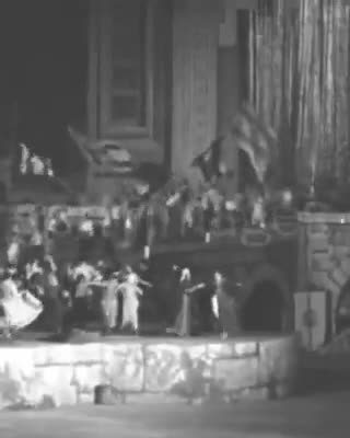 150,000 Jews gathered in Chicago for a “historical pageant” to simulate a child sacrifice to Moloch.