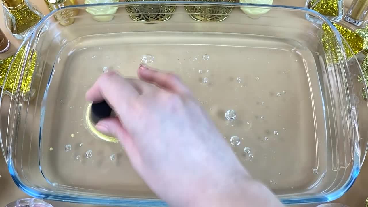 GOLD SLIME | Mixing makeup and glitter into Clear Slime | Satisfying Slime Videos