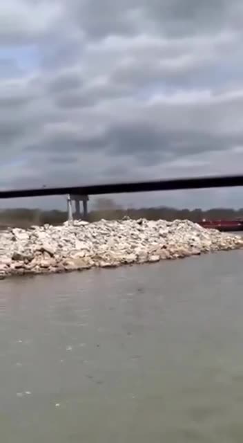 US-59 bridge in Sallisaw, Oklahoma struck by a barge!