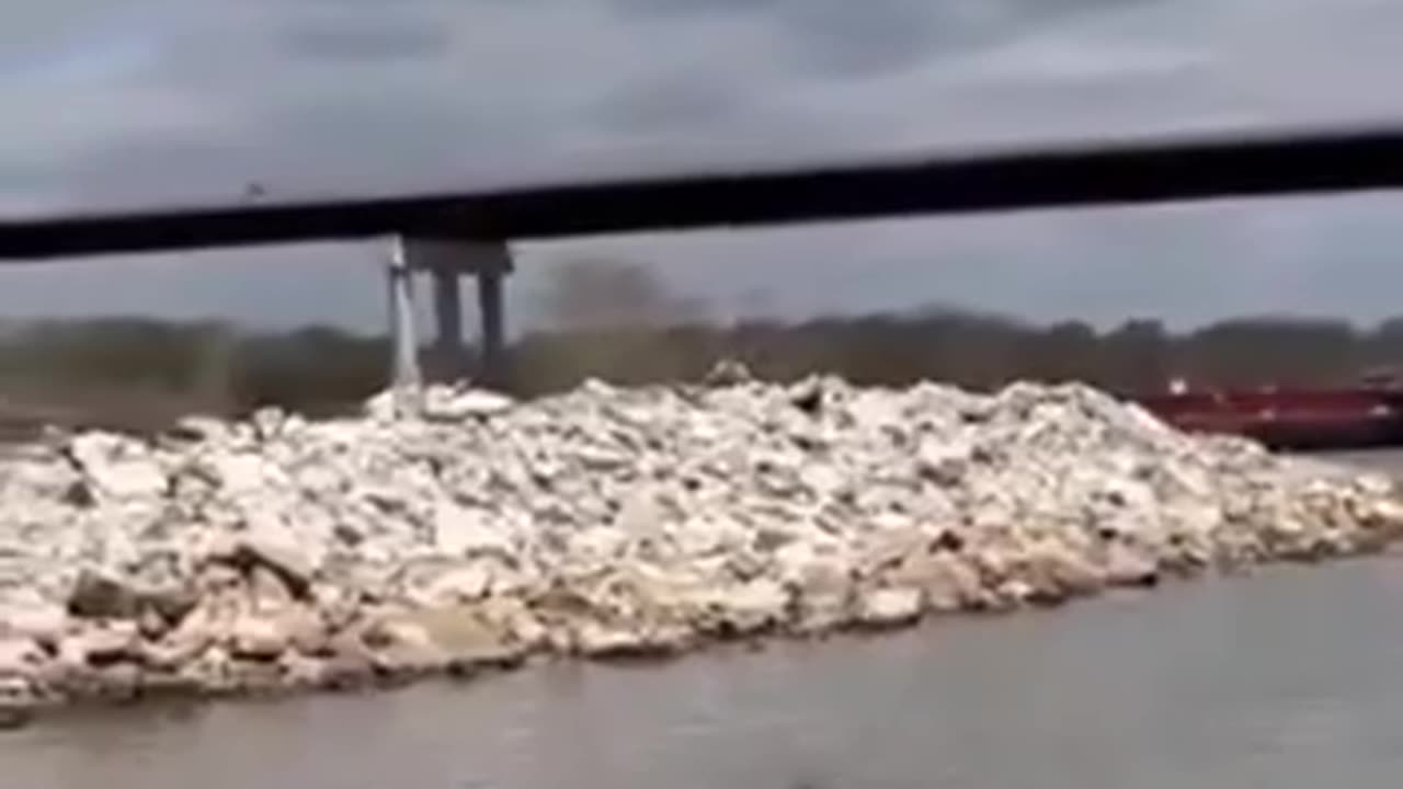 US-59 bridge in Sallisaw, Oklahoma struck by a barge!