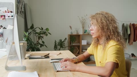 What is this girl guys doing on laptop?