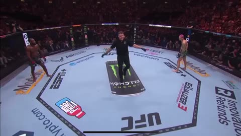 Sean O’Malley KOs Aljamain Sterling at UFC 292