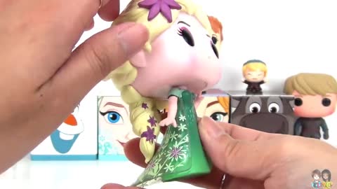 Cubeez Funko Pop with Olaf, Snow Queen, Little Sister Princess