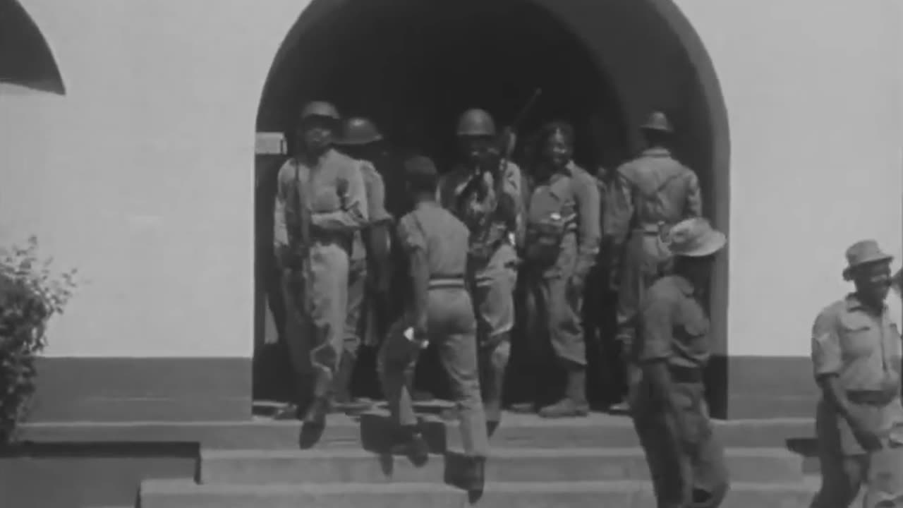 Ahmadu Ibrahim Bello The Sardauna Of Sokoto Home Destroyed By Soldiers - January 1966