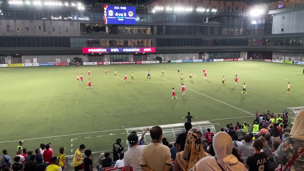 First time at a football game | Singapore Premier League match