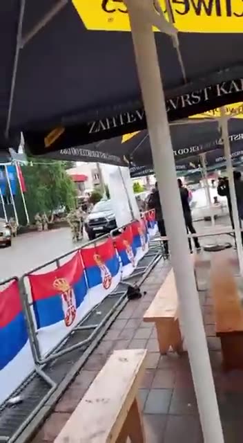 Footage of throwing a shock bomb at the gathered people in Leposavic