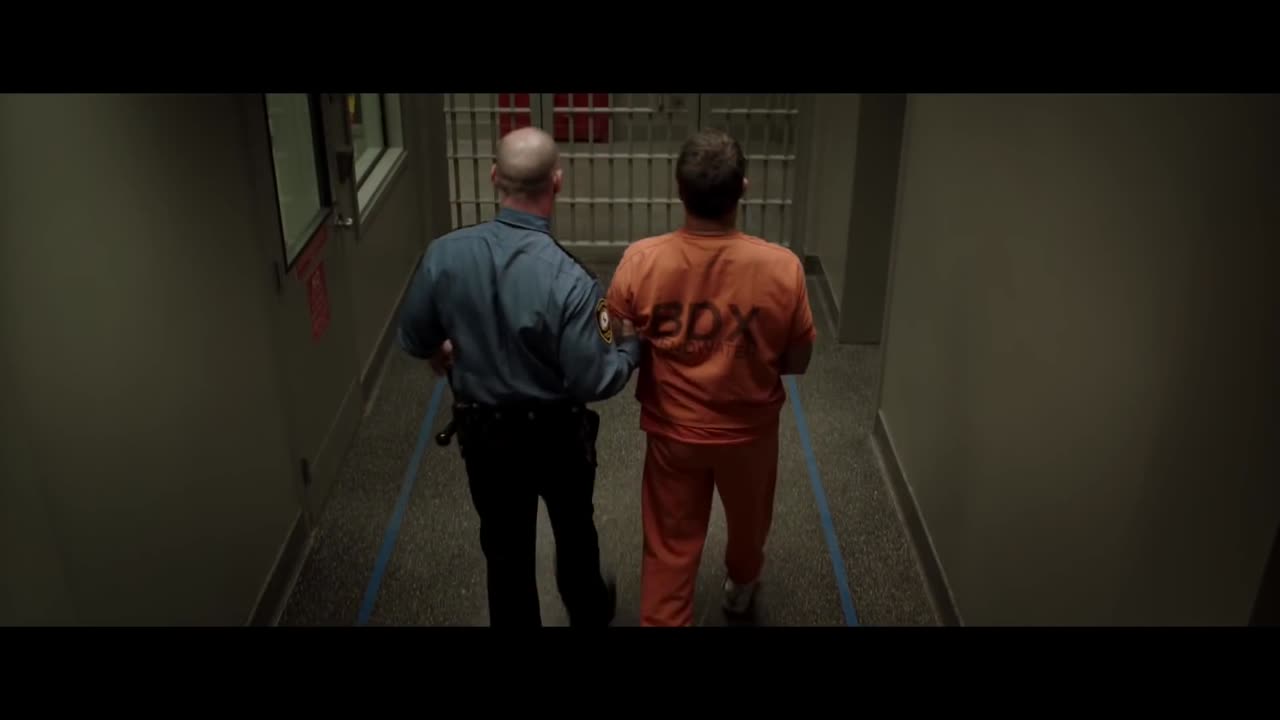 ESCAPE PLAN Clip - -We Got A Runner- (2013)