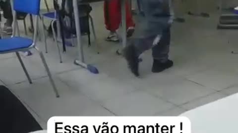 Escola sem limites no Brasil