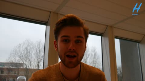 Maak van wasknijpers een sneeuwvlok om op te hangen! | Handig