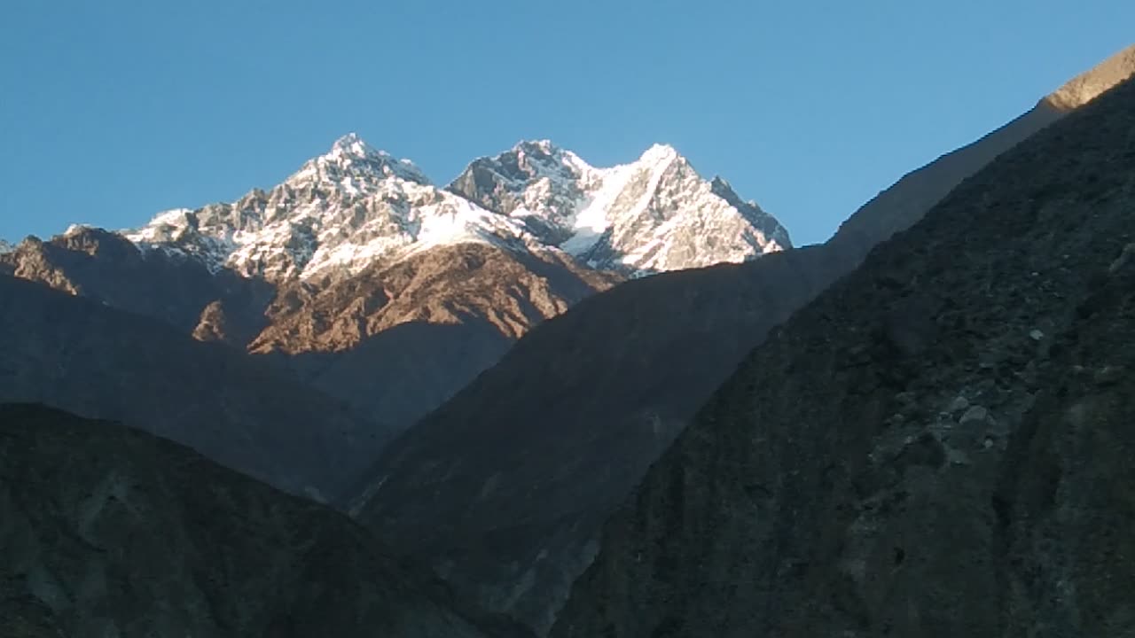 Traveling bike ride to rakaposhi base camp