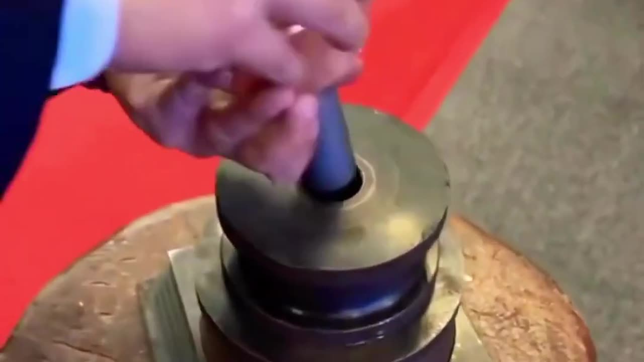 Hammering a coin for print -(1080p)