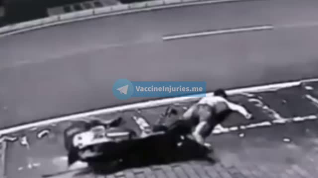 Father lost consciousness and crashed