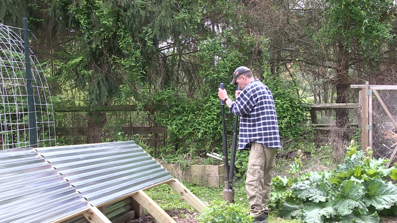 How To Build A Raised Garden Bed