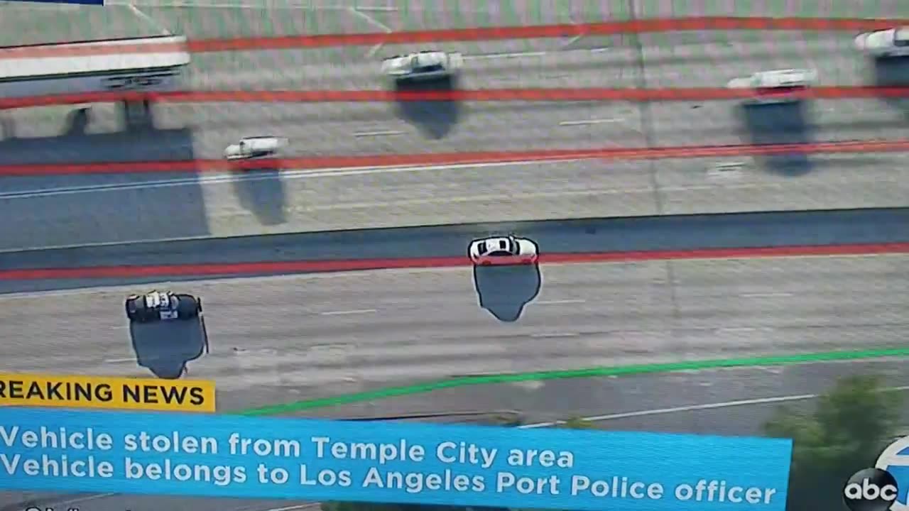 Rare Freeway Pit Maneuver