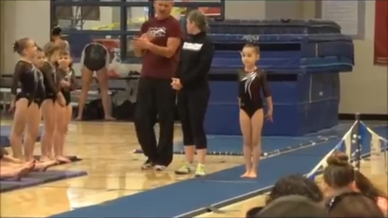 Miah's First Gymnastics Competition ever~! Level 4 (7 years old)