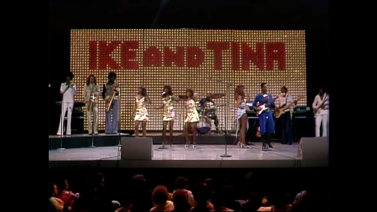 City Girl Country Boy - Ike and Tina Turner The Midnight Special