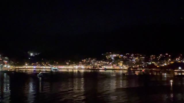 Gorgeous Evening Christmas Coastline Avalon, Catalina