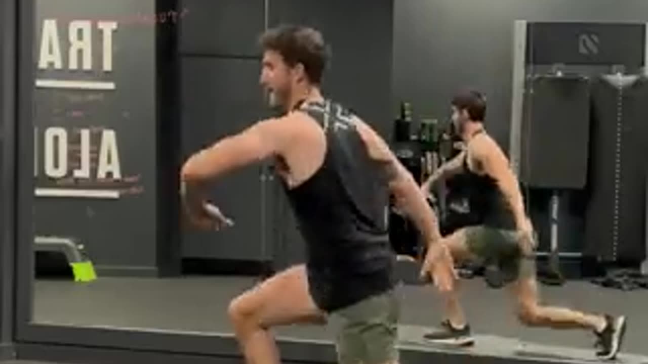 2. Jump Lunge