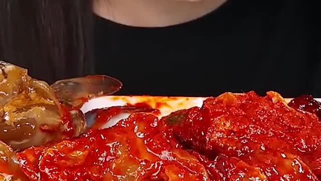 Soy Sauce Marinated Crab, Spicy Raw Crab #zoeyasmr #zoeymukbang #bigbites #mukbang #asmr #food #먹방 #