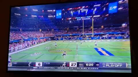 Bama goes up by 21 with another field goal