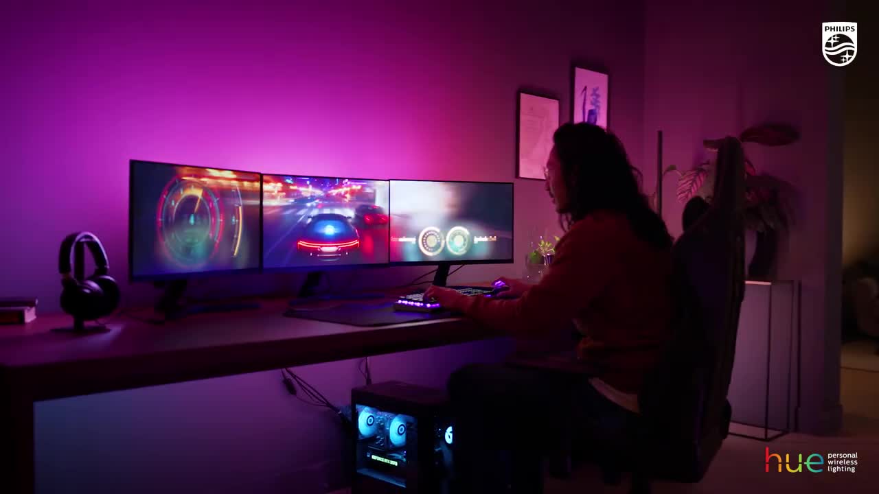 Philips Hue Play Gradient Lightstrip für drei Monitore