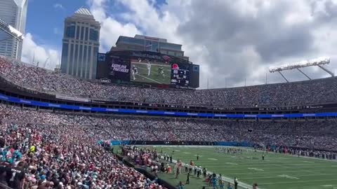 POV: you're forced to sit through your husbands nfl game in economy seats