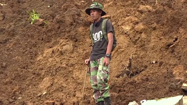Many children among scores killed in Indonesia quake