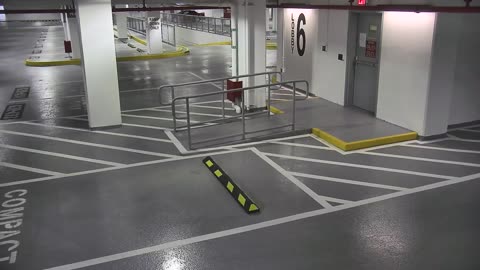 6082RHOBG3G306ANorthLobby_2021-01-05_07h00min00s510ms.mp4