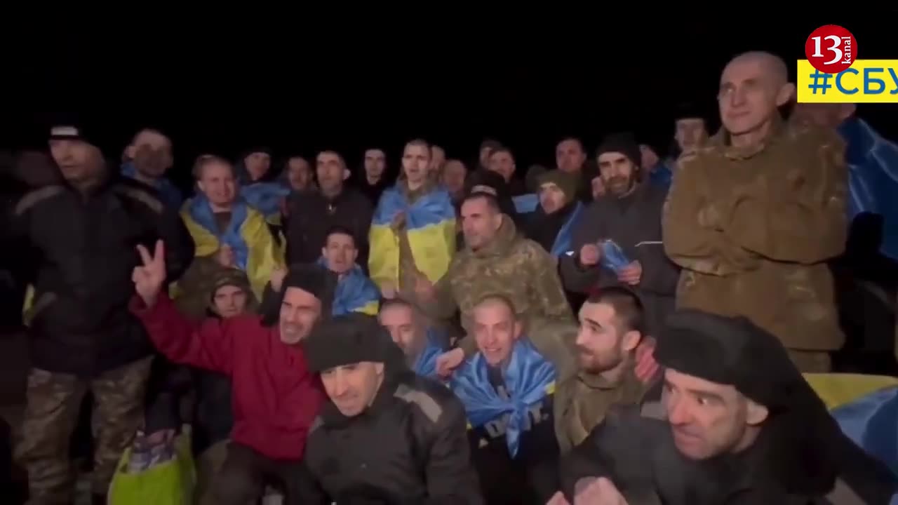 "Welcome to your home"- Footage of 230 freed Ukrainians returning from captivity