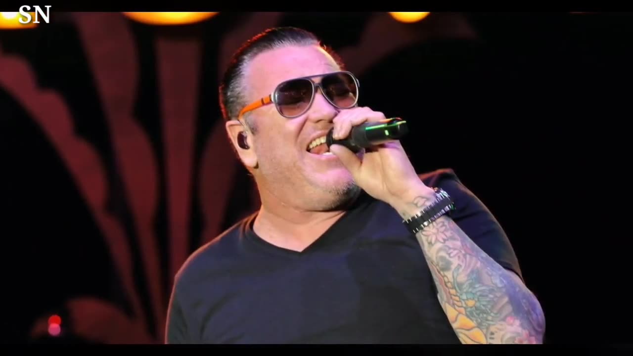 Steve Harwell, Founding Smash Mouth Singer, Dead at 56