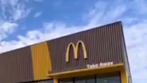 McDonalds opens its first fully automated restaurant. Part of the great reset