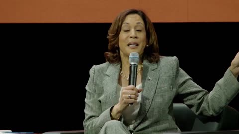 Cringe! Kamala Harris Once Again Explains Her "Story About The Two Pots Of Water And The Two Frogs"