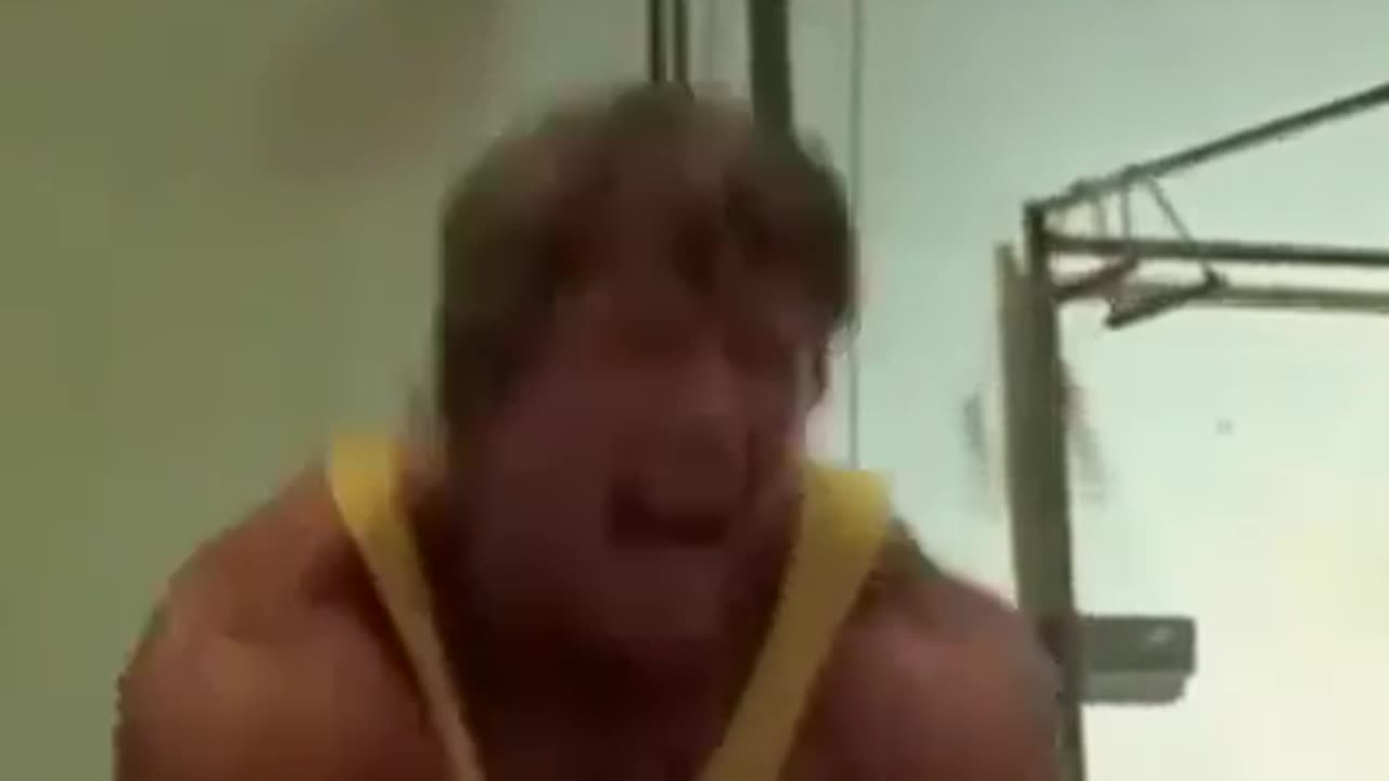 Arnold Schwarzenegger: Transformando el Rechazo en Motivación Inspiradora