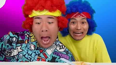 Funny eating 🤣 prank with friend