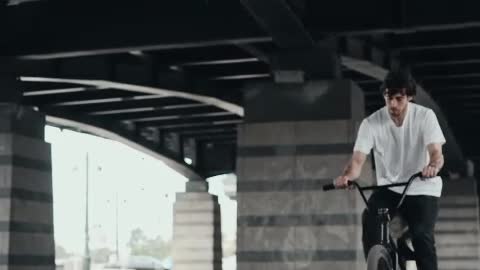 cycle stunt