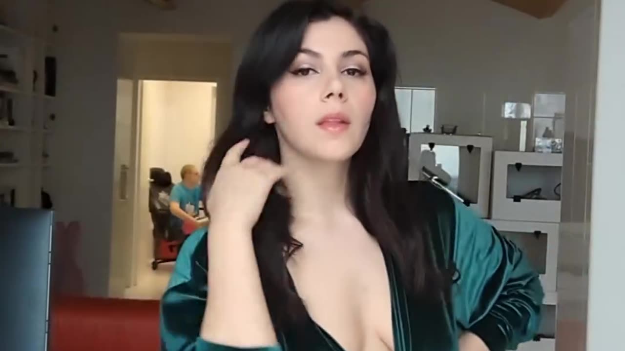 WORLD BEAUTIFUL ANGEL'S REELS 🙏❤️❤️🎉🎉🎉🎊🎊🎊🙏❤️❤️🎉🎉🎉🎊🎊🎊