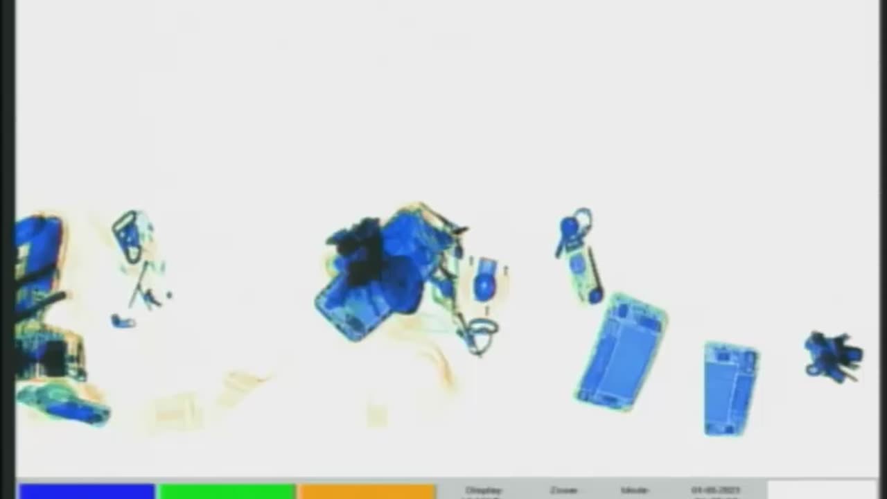 2961RHOBG3XrayLobby8Garage_2021-01-05_02h20min00s903ms.mp4