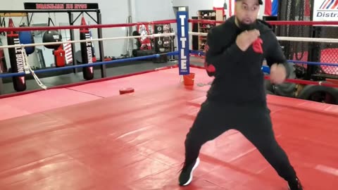 Coach Anthony Boxing Foot Feint