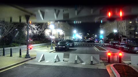 0672USCG00K25SouthBarricadeInbound_2021-01-06_19h38min13s650ms.mp4