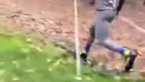 How to practice skiing without snow⛷️❄️😂