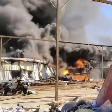 Covid quarantine camp set ablaze by the People in China