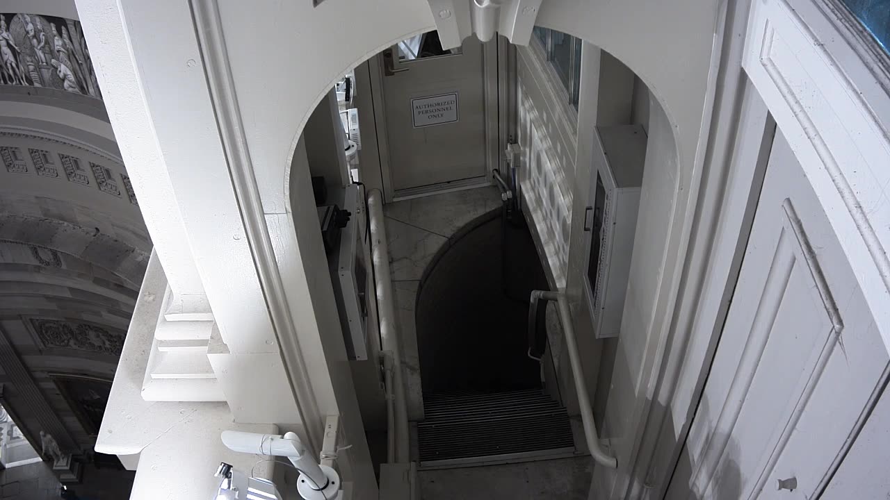 Camera0911USCDPLDomeStairsLower_2021-01-06_Starting_at_21h00min02s237ms