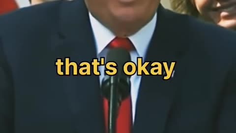 Trump Roasts Journalist 😂