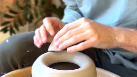 Lil vase ) #pottery #satisfying #asmr #thrdfloor