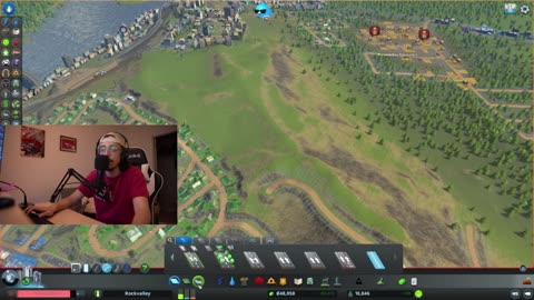 A neighborhood on the side of a mountain Cities: Skylines Episode 4