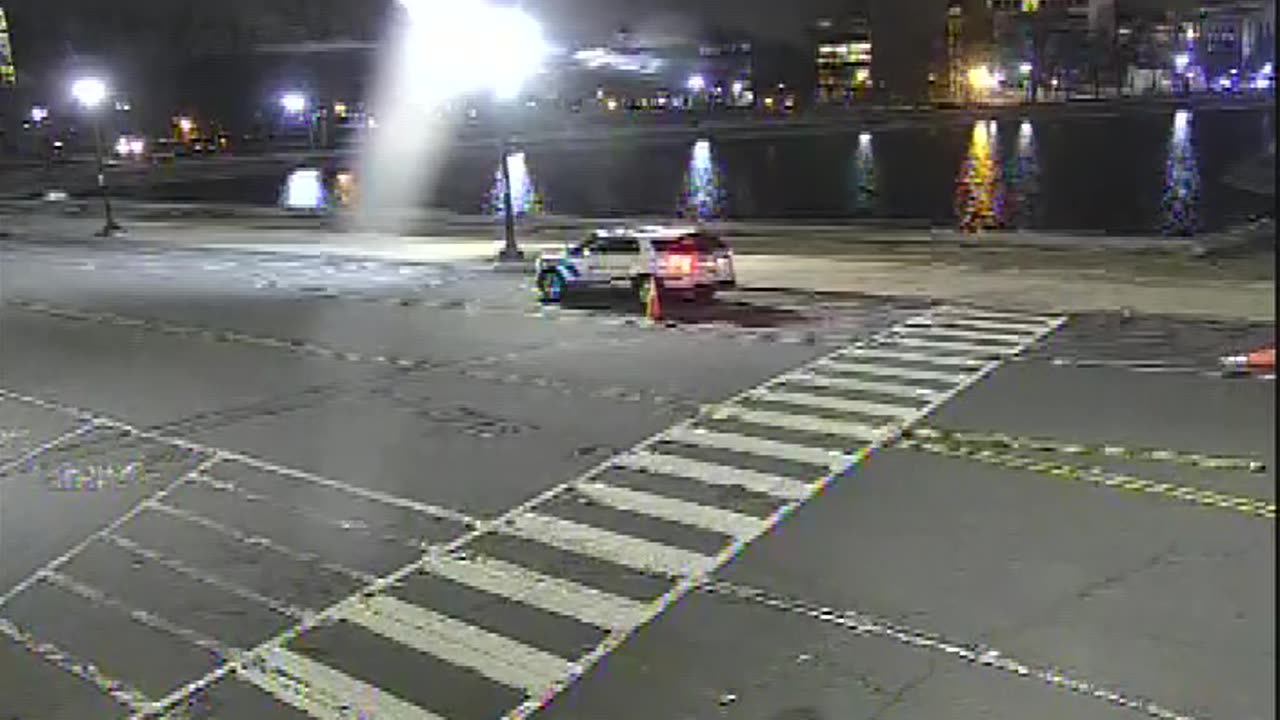 9003QSW00GarfieldCircle_2021-01-06_22h40min00s990ms.mp4