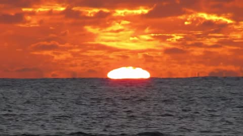 Green flash sunset