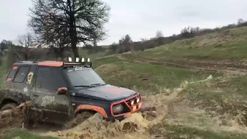 Incredible operation 4X4