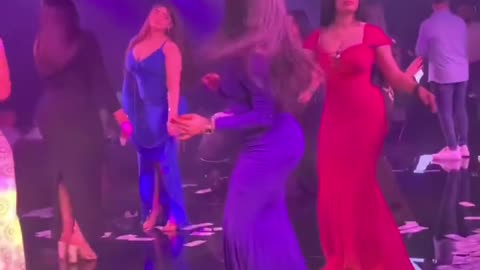 Dubai princess shows off her curvy dance steps